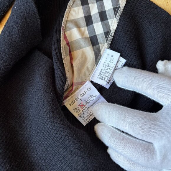 Burberry London Off-the-Shoulder Knit Sweater with Signature Check Trim - Size 1 - Picture 10 of 12
